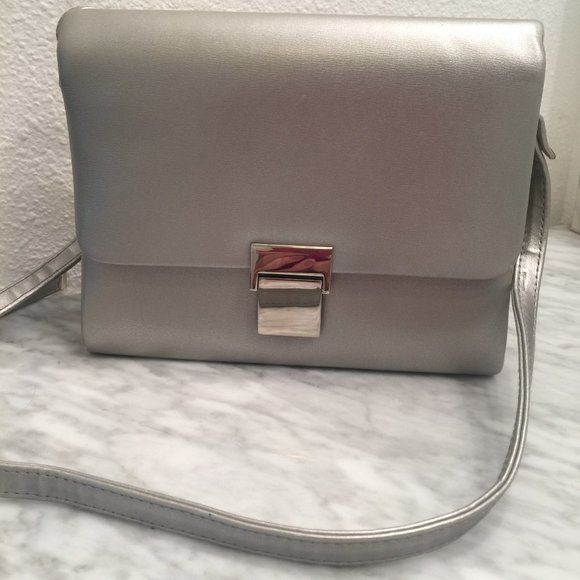 Objectives silver shoulder bag - Picture 2 of 8